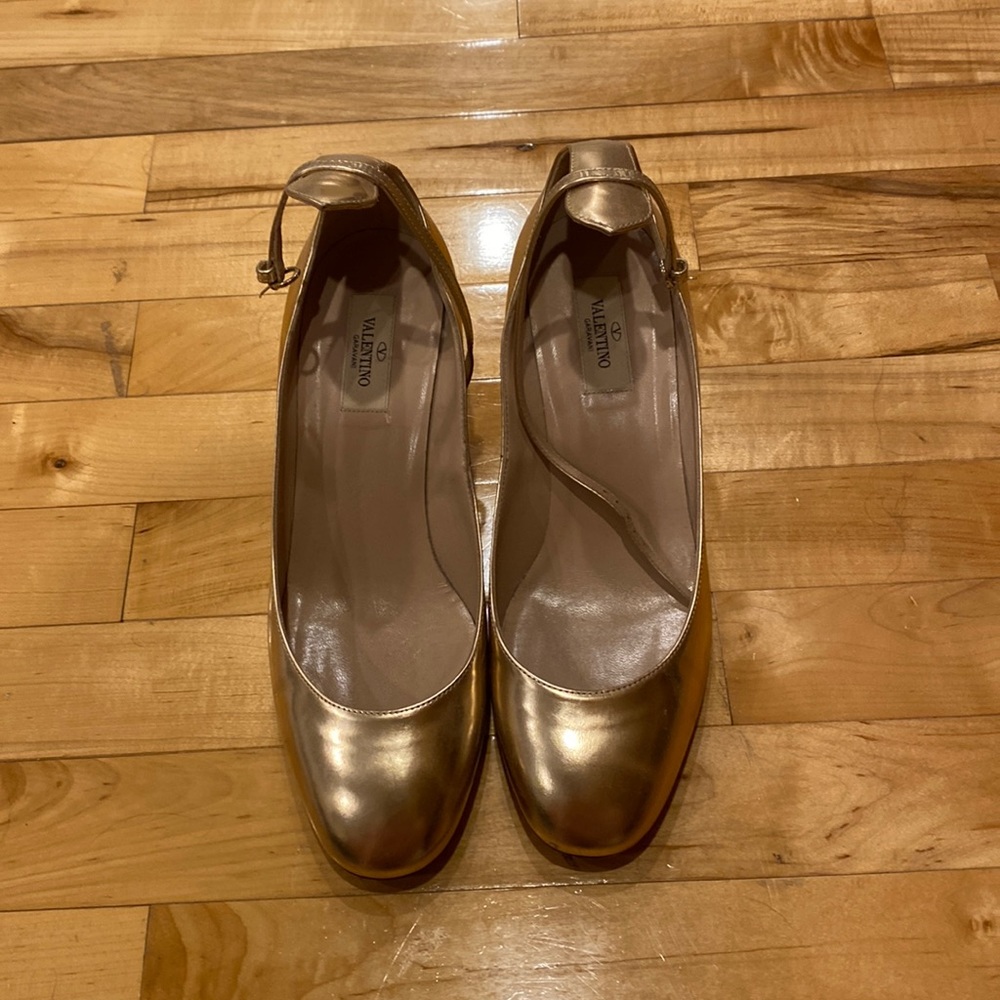 Lightly used Valentino shoes